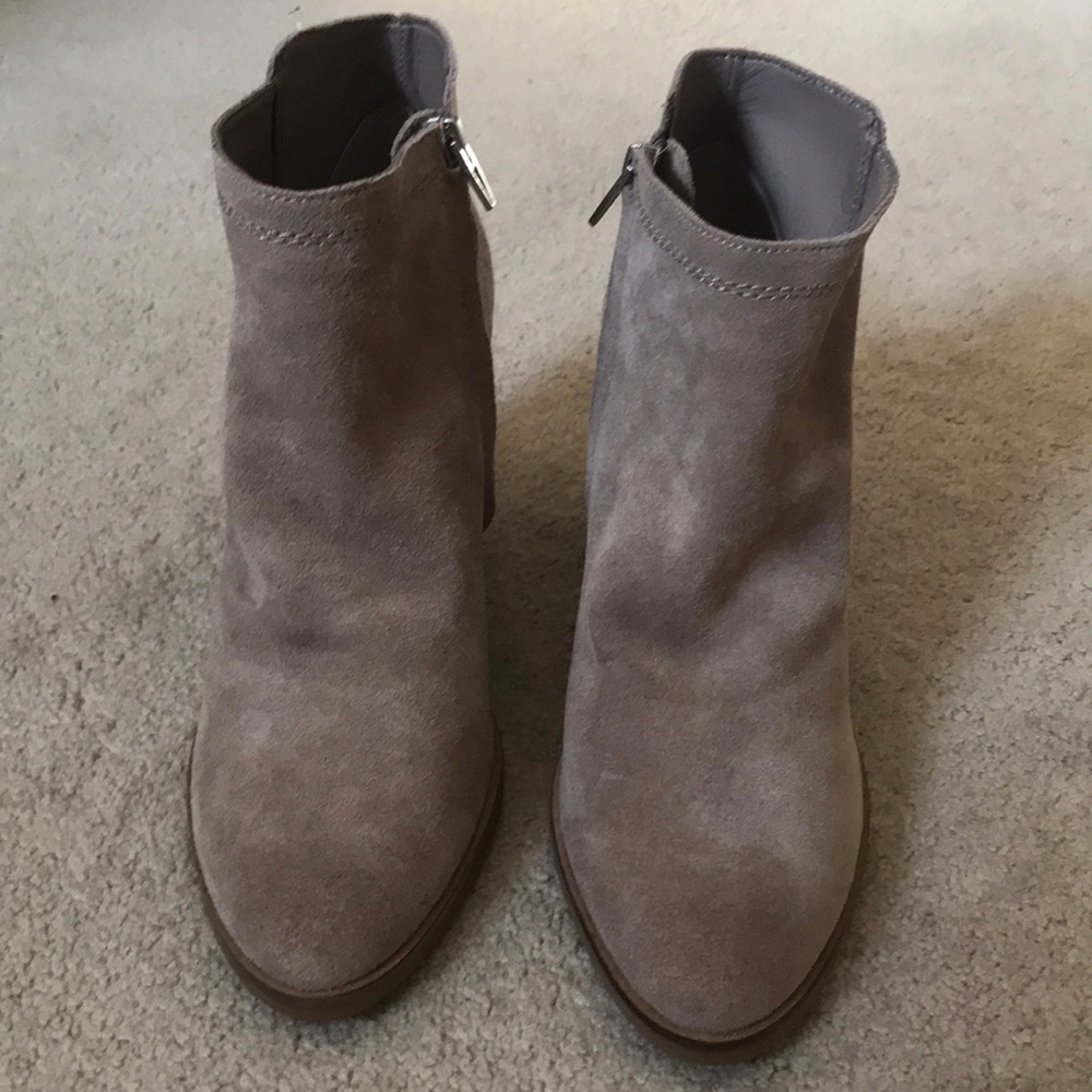 Dolce vita suede boot size 8.5